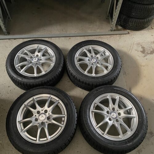 Mercedes-Benz rengassarja - MERCEDES-BENZ W246, W176 C117, kuva 1