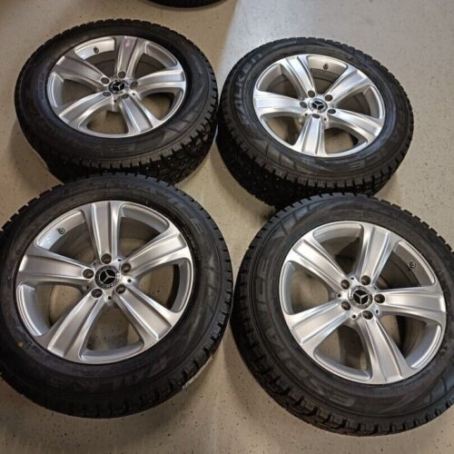 Mercedes-Benz rengassarja - Mercedes-Benz X253 W253 GLC, kuva 1