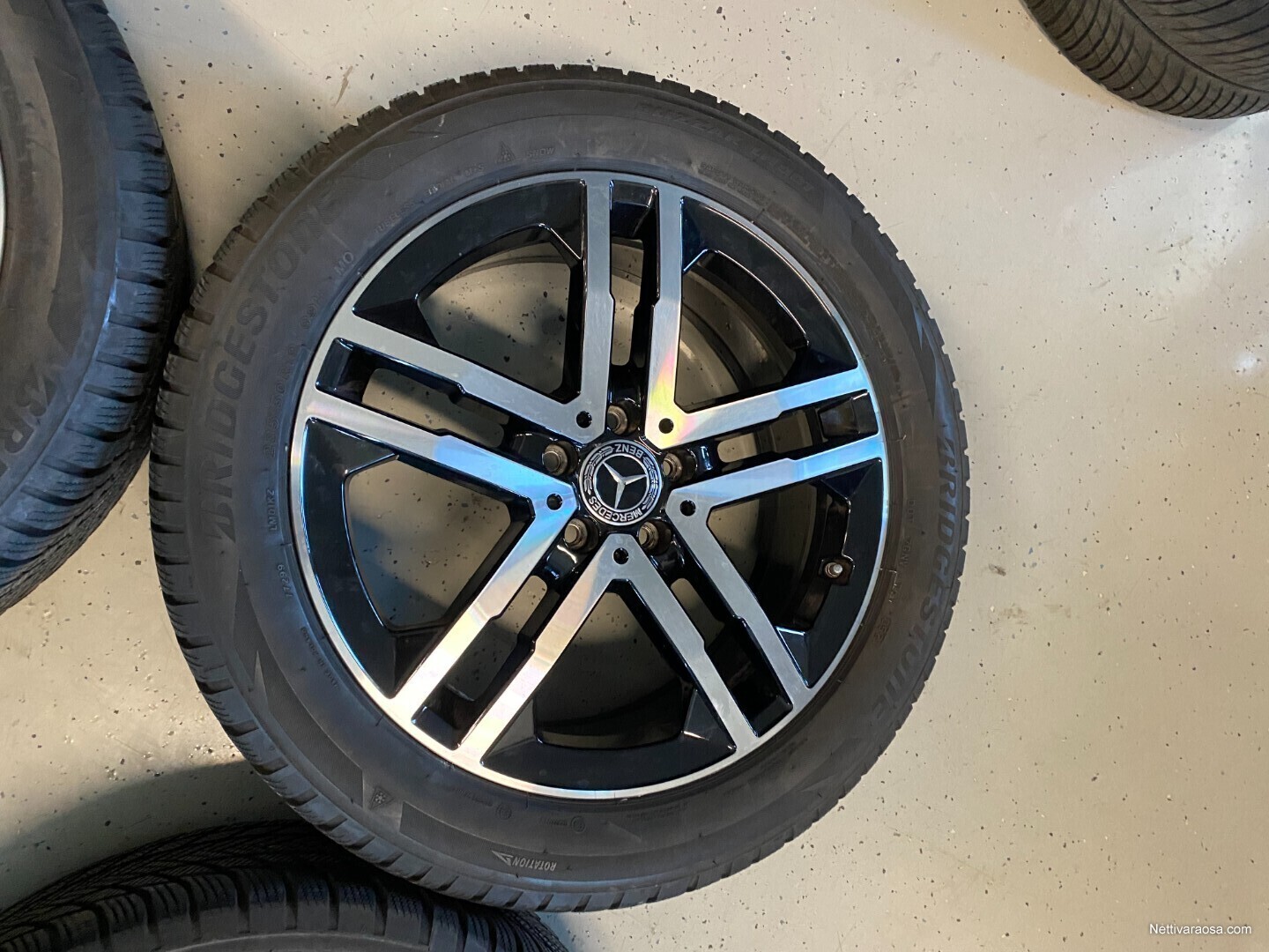 Mercedes-Benz rengassarja - Mercedes-Benz X247GLB H247 GLA, kuva 5