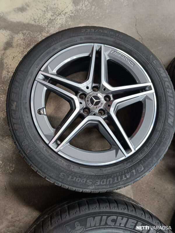 Mercedes-Benz rengassarja - Mercedes Benz W253 GLC, kuva 2