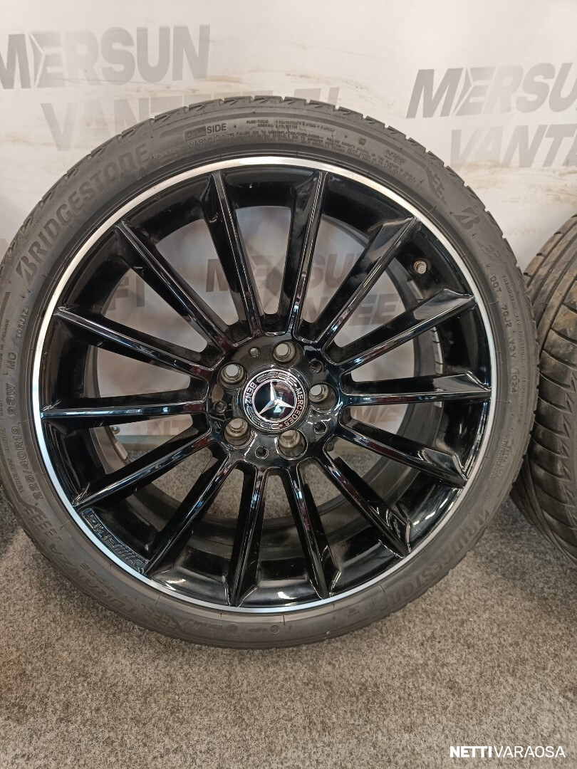 Mercedes-Benz rengassarja - Mercedes Benz A B CLA, kuva 4
