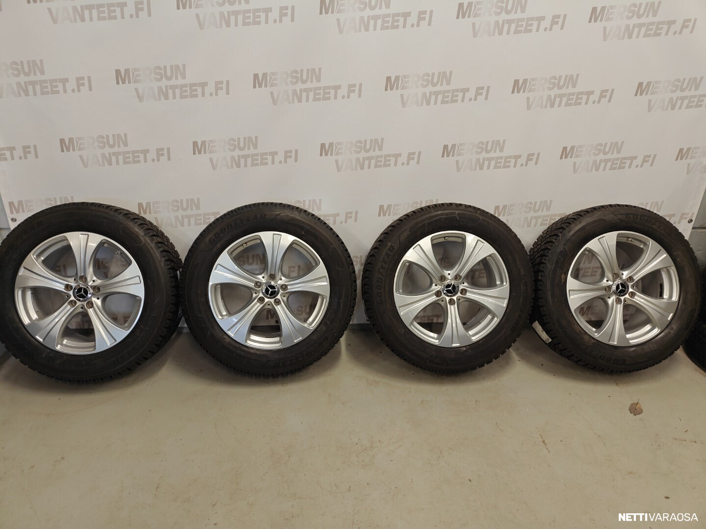 Mercedes-Benz rengassarja - Mercedes Benz W253 GLC , kuva 1