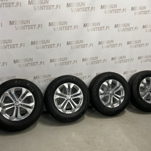 Mercedes-Benz rengassarja - Mercedes-Benz W253 GLC, kuva 1