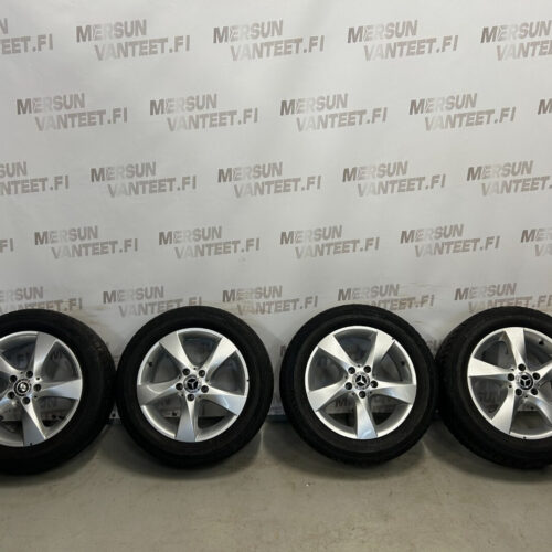 Mercedes-Benz rengassarja - Mercedes-Benz W447 Vito, kuva 1