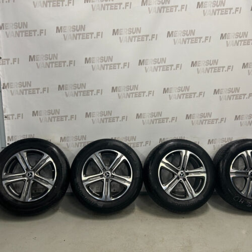 Mercedes-Benz rengassarja - Mercedes Benz W253 GLC, kuva 1