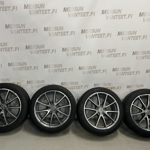 Mercedes-Benz rengassarja - Mercedes-Benz E63 AMG, kuva 1