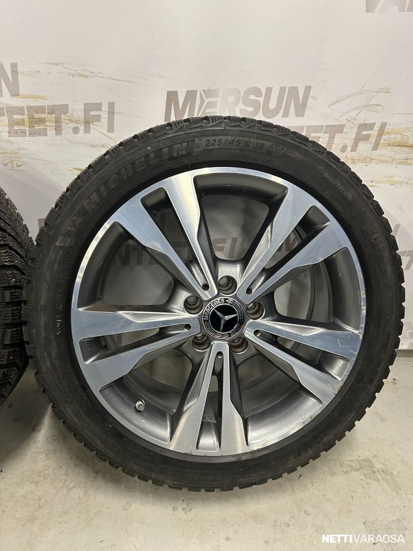 Mercedes-Benz rengassarja - Mercedes-Benz W205 C-sarja, kuva 7