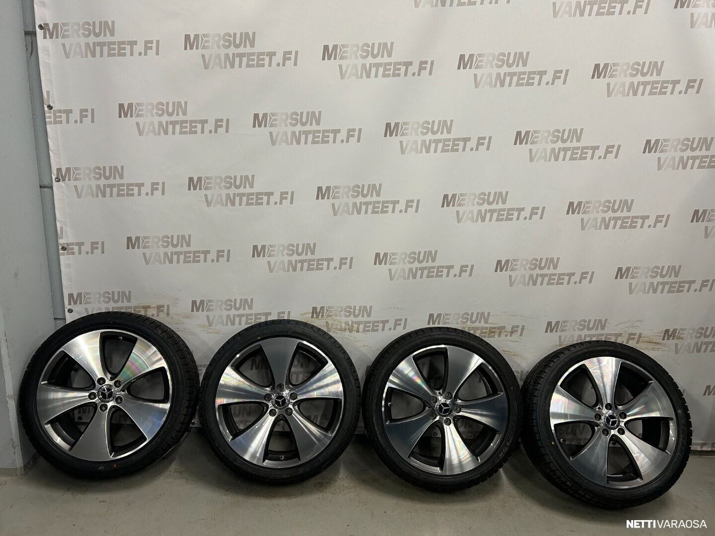 Mercedes-Benz rengassarja - Mercedes-Benz W213 E-sarja, kuva 1