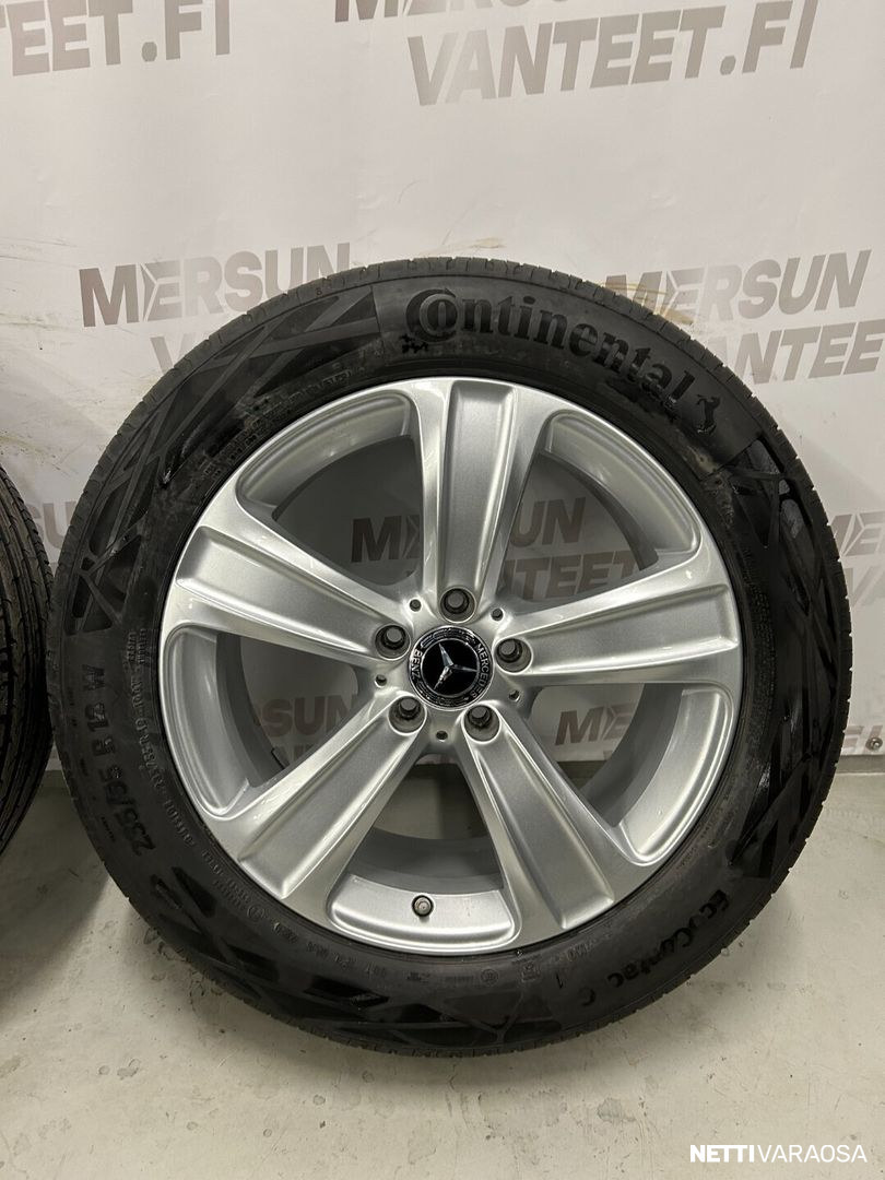 Mercedes-Benz rengassarja - Mercedes-Benz W243 EQA EQB, kuva 2