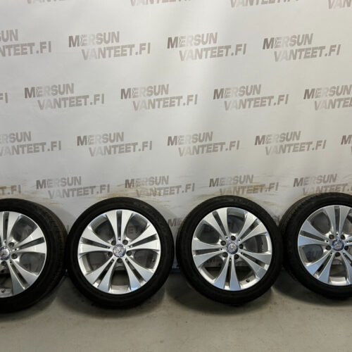 Mercedes-Benz rengassarja - Mercedes-Benz W246 W176 C117 , kuva 1