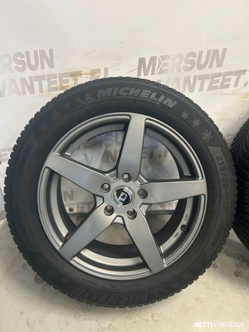 Mercedes-Benz rengassarja - Mercedes-Benz W204 C-sarja, kuva 5