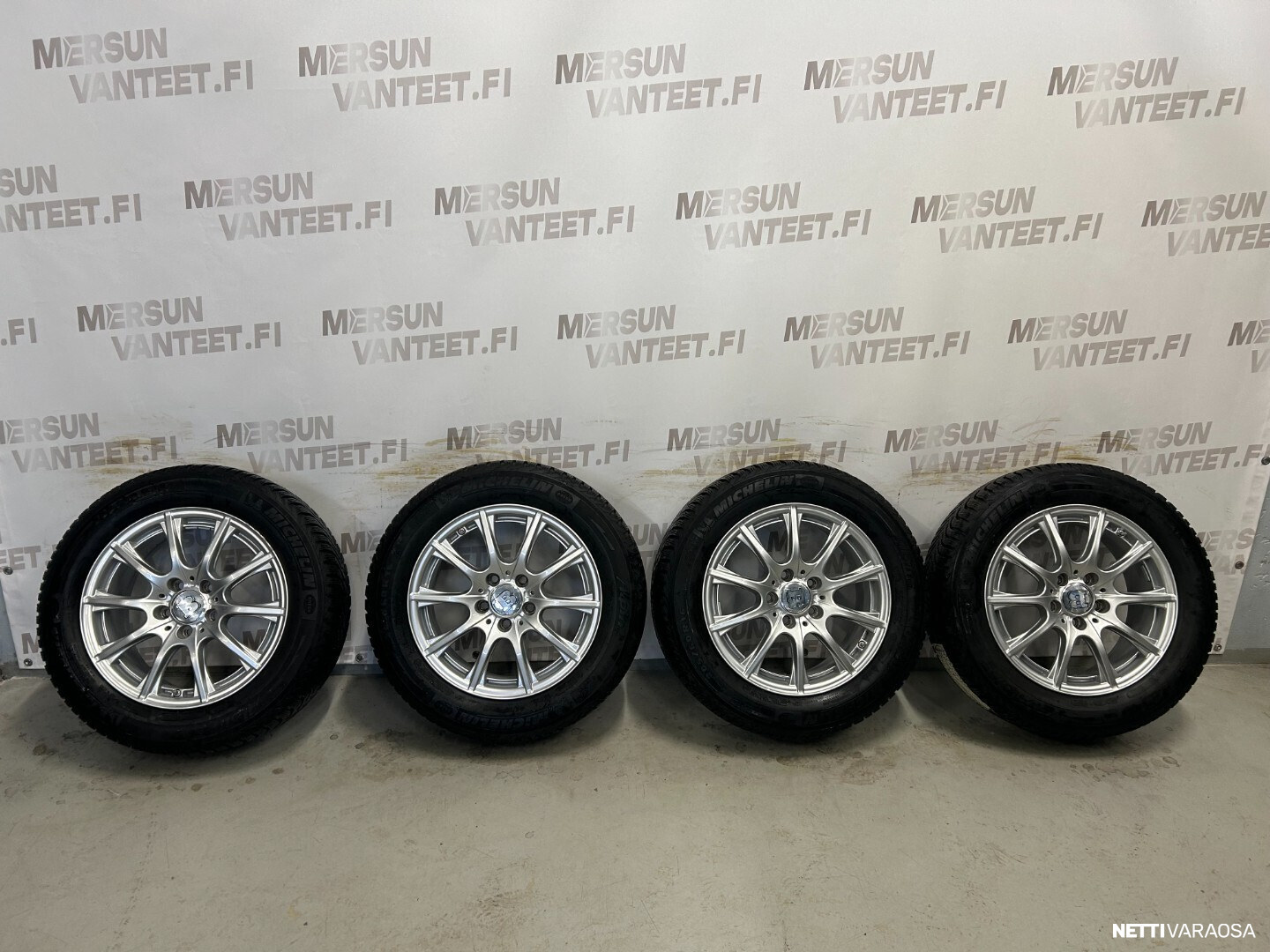 Mercedes-Benz rengassarja - Mercedes-Benz W205 C-sarja, kuva 1