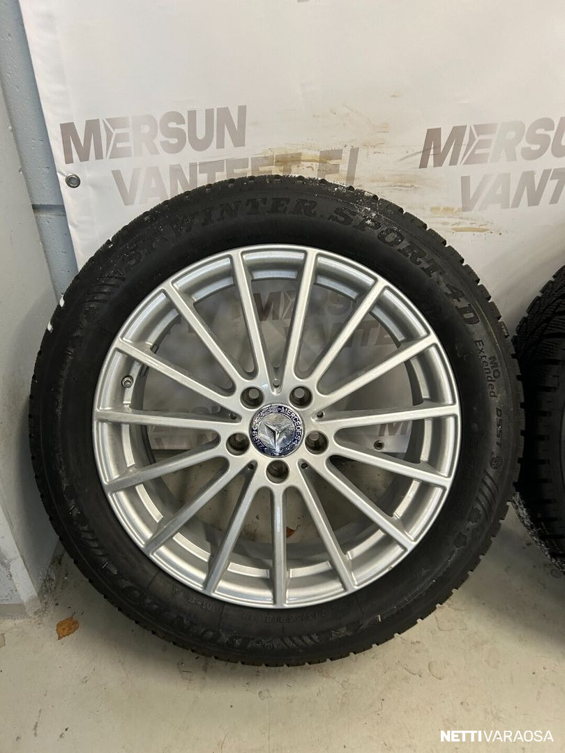 Mercedes-Benz rengassarja - Mercedes-Benz X156 W156 GLA, kuva 5