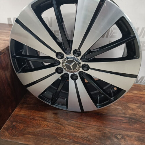 Mercedes-Benz alkuperäiset vanteet - Mercedes-Benz  A B CLA , kuva 1