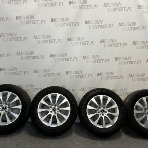 Mercedes-Benz rengassarja - Mercedes-Benz W166 ML GLE, kuva 1