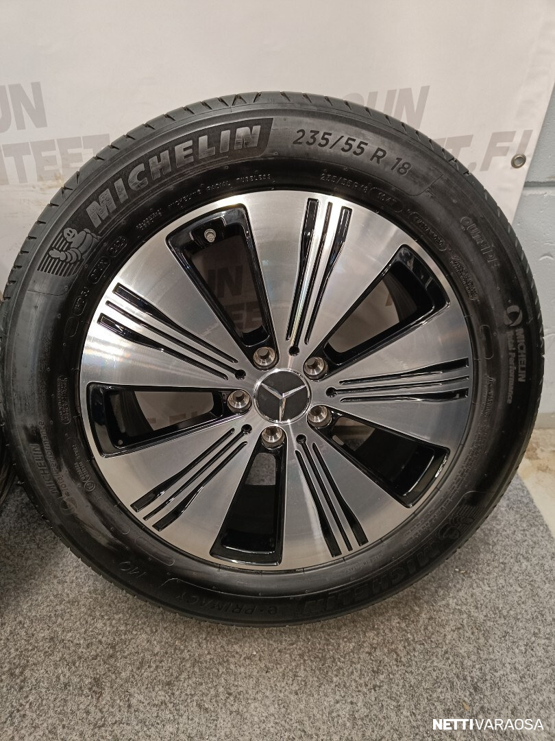 Mercedes-Benz rengassarja - EQA EQB Mercedes Benz, kuva 5