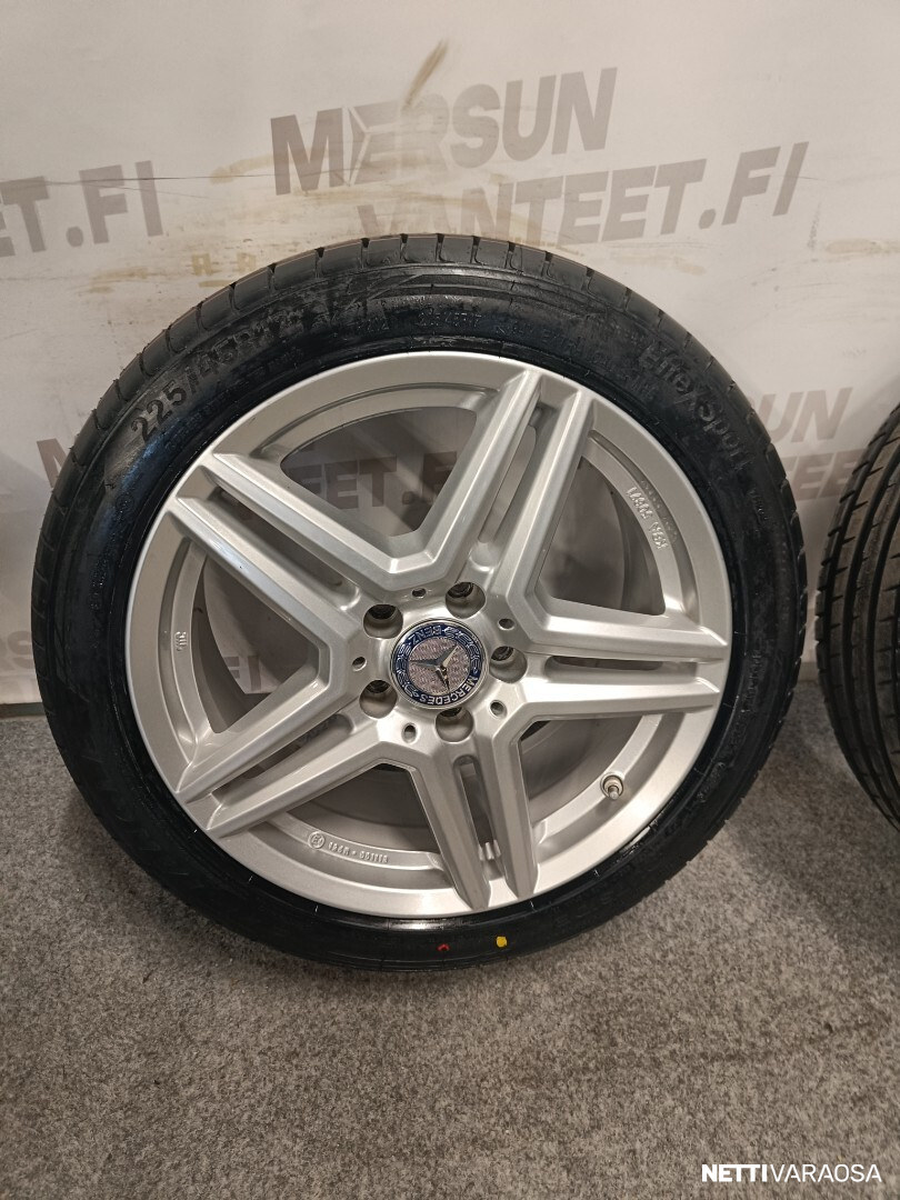 Mercedes-Benz rengassarja - Mercedes Benz W204, kuva 3