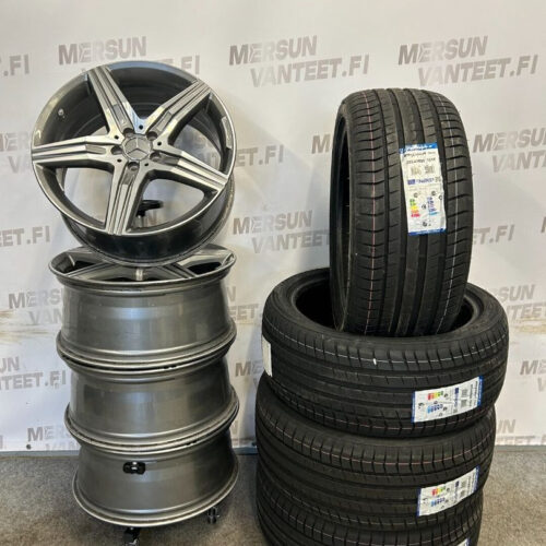 Mercedes-Benz rengassarja - Mercedes-Benz W222 W447, kuva 1