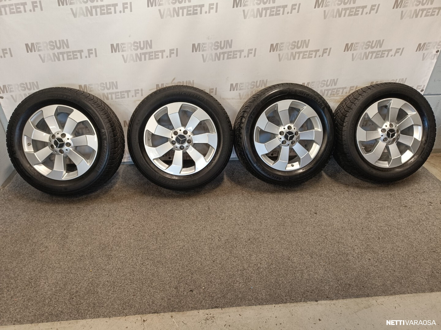 Mercedes-Benz rengassarja - Mercedes Benz W251 R sarja, kuva 1