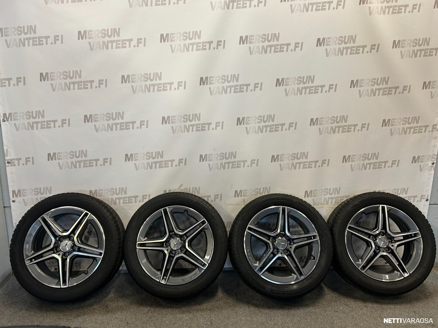 Mercedes-Benz rengassarja - Mercedes-Benz X247 EQA GLA, kuva 1
