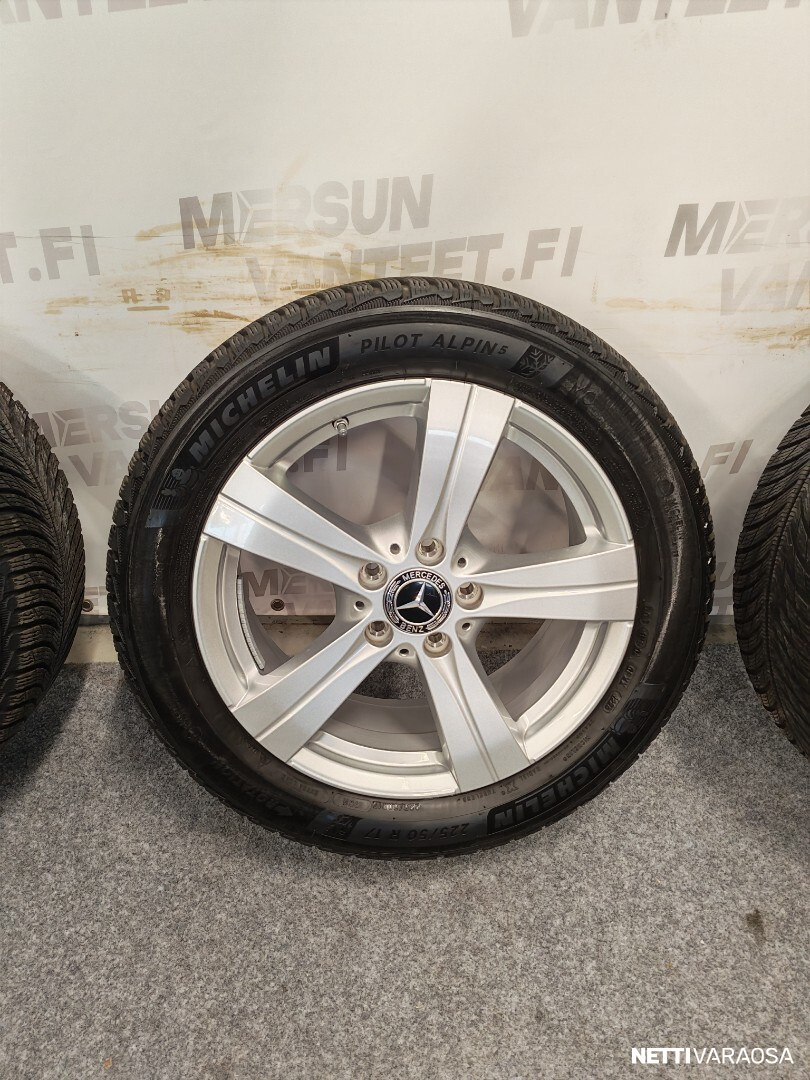 Mercedes-Benz rengassarja - CLA 250+ EQ, kuva 4