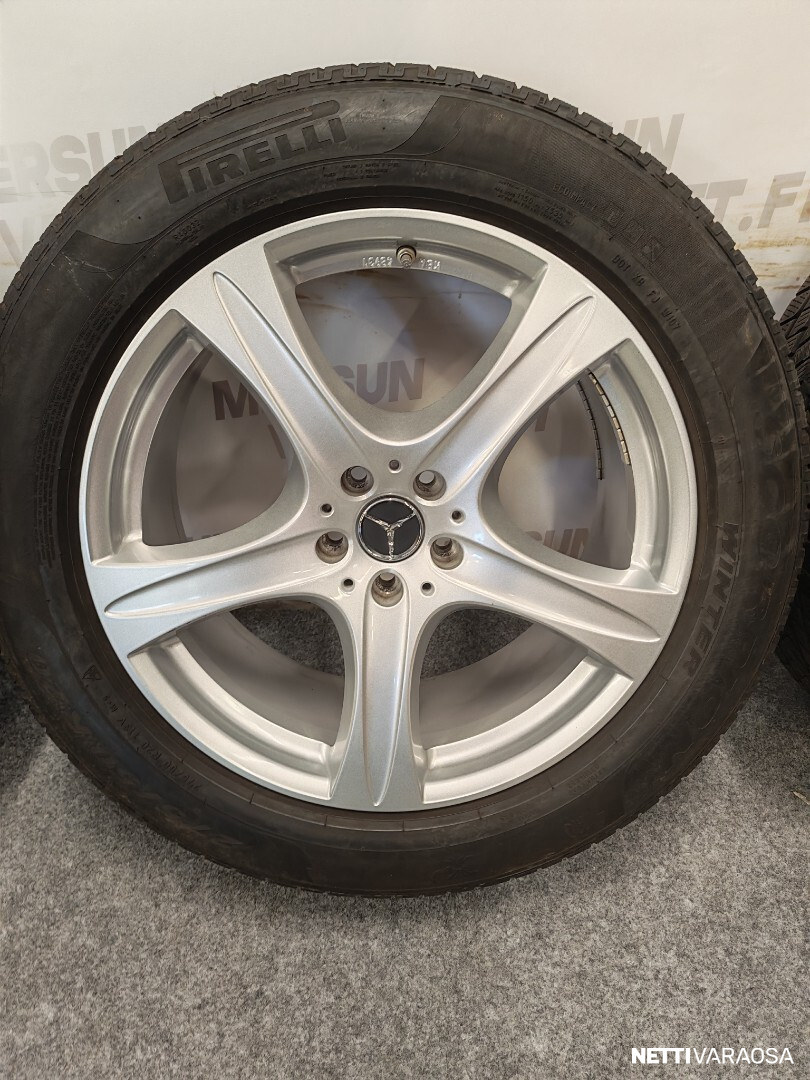 Mercedes-Benz rengassarja - Mercedes Benz W167 GLE, kuva 3