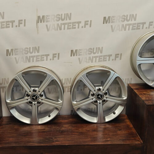 Mercedes-Benz alkuperäiset vanteet - Mercedes-Benz W177, A, B, CLA 17", kuva 1