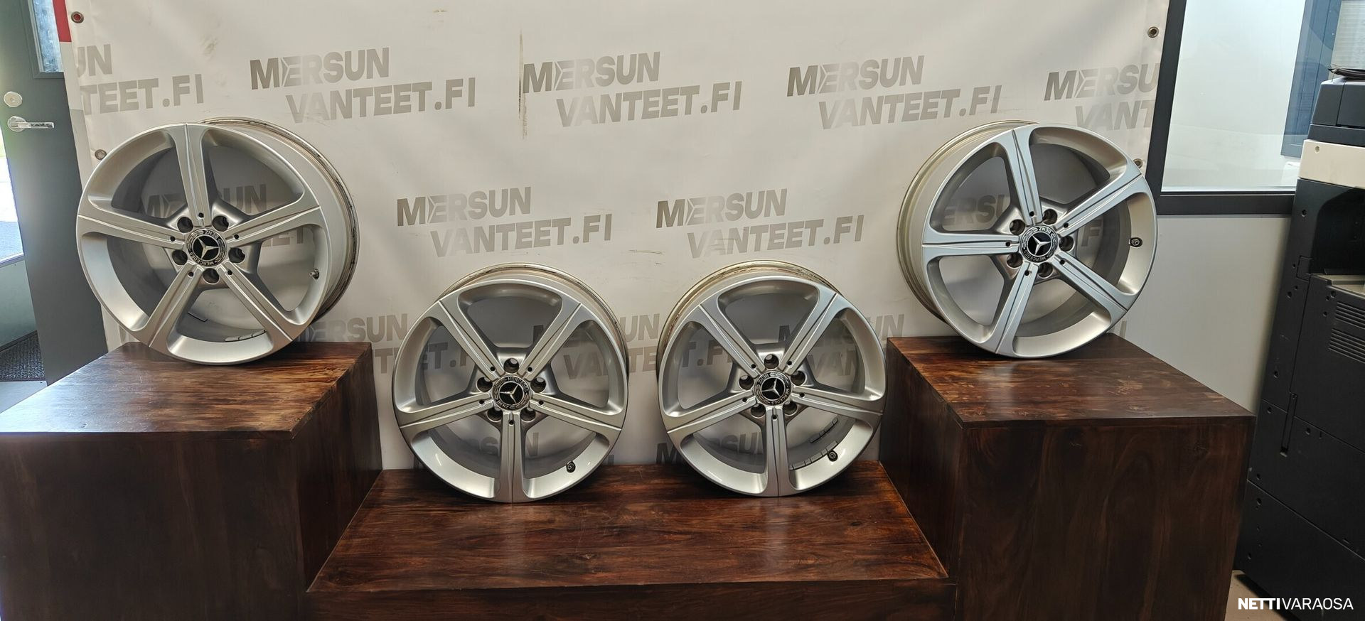 Mercedes-Benz alkuperäiset vanteet - Mercedes-Benz W177, A, B, CLA 17", kuva 1