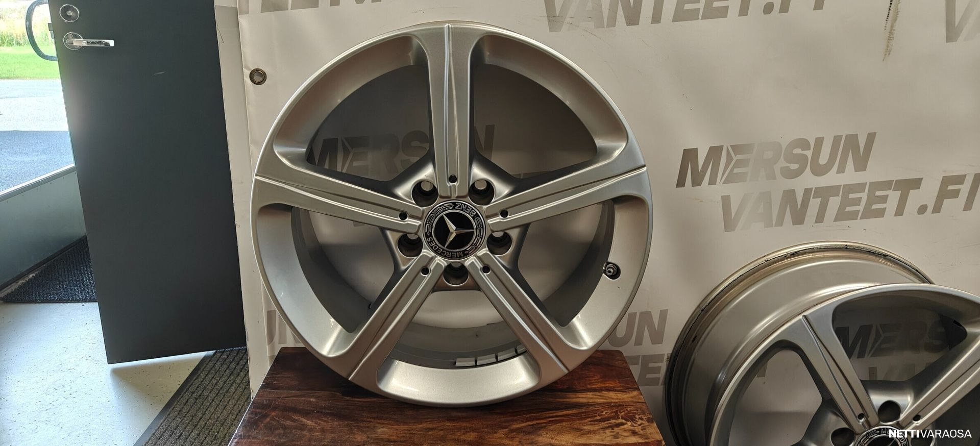 Mercedes-Benz alkuperäiset vanteet - Mercedes-Benz W177, A, B, CLA 17", kuva 2