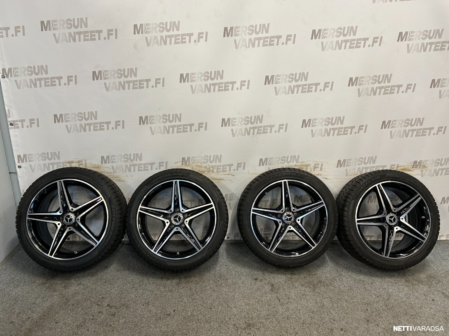 Mercedes-Benz rengassarja - Mercedes-Benz W205 C-sarja, kuva 1
