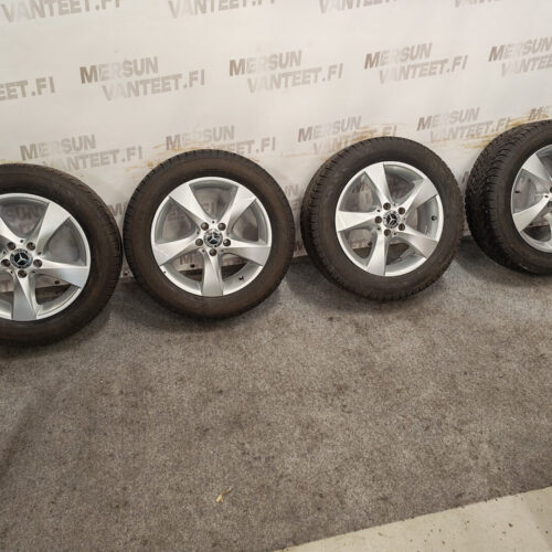 Mercedes-Benz rengassarja - Vito 17", kuva 1