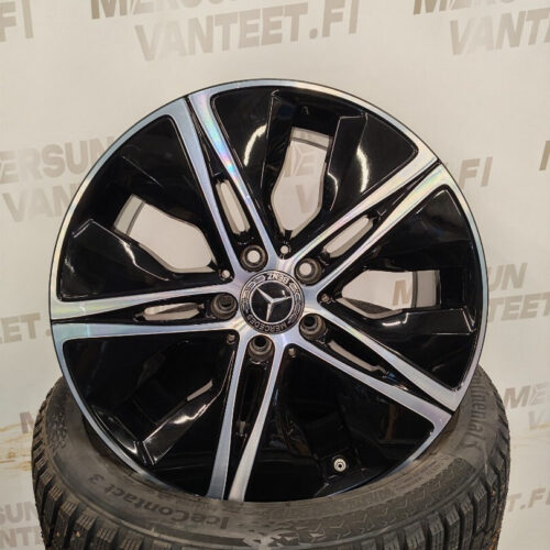 Mercedes-Benz rengassarja - W 205 Uudet nastarenkaat 18", kuva 1