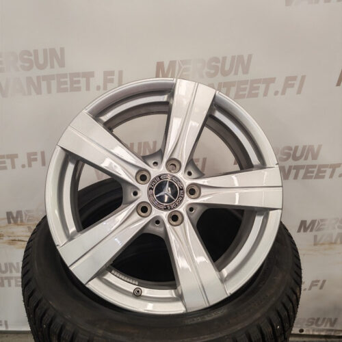 Mercedes-Benz rengassarja - W 206 uudet nastarenkaat 17", kuva 1