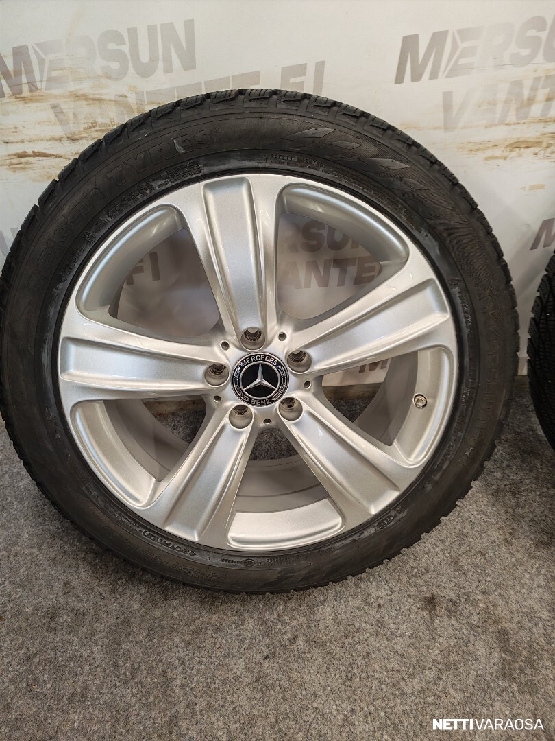 Mercedes-Benz rengassarja - W 213 E sarja 18", kuva 4