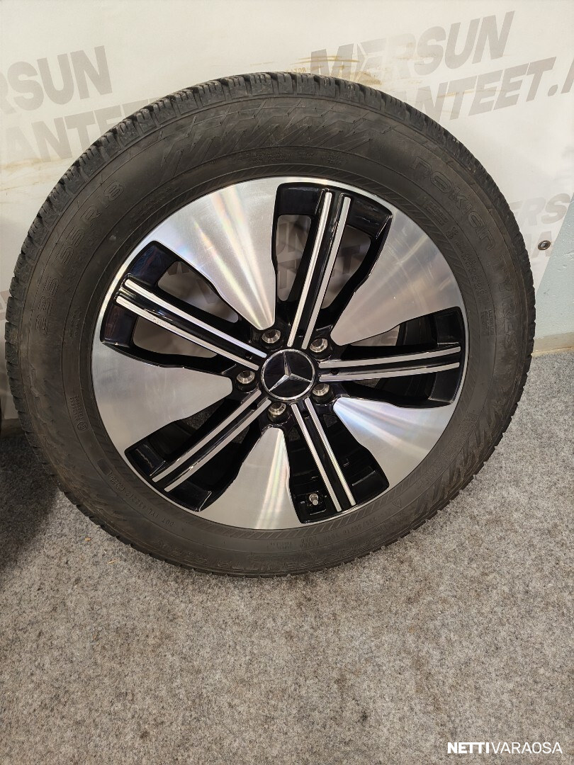 Mercedes-Benz rengassarja - EQA EQB Mercedes Benz, kuva 2