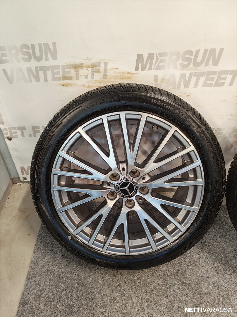 Mercedes-Benz rengassarja - Mercedes Benz Uudet nastat, kuva 5