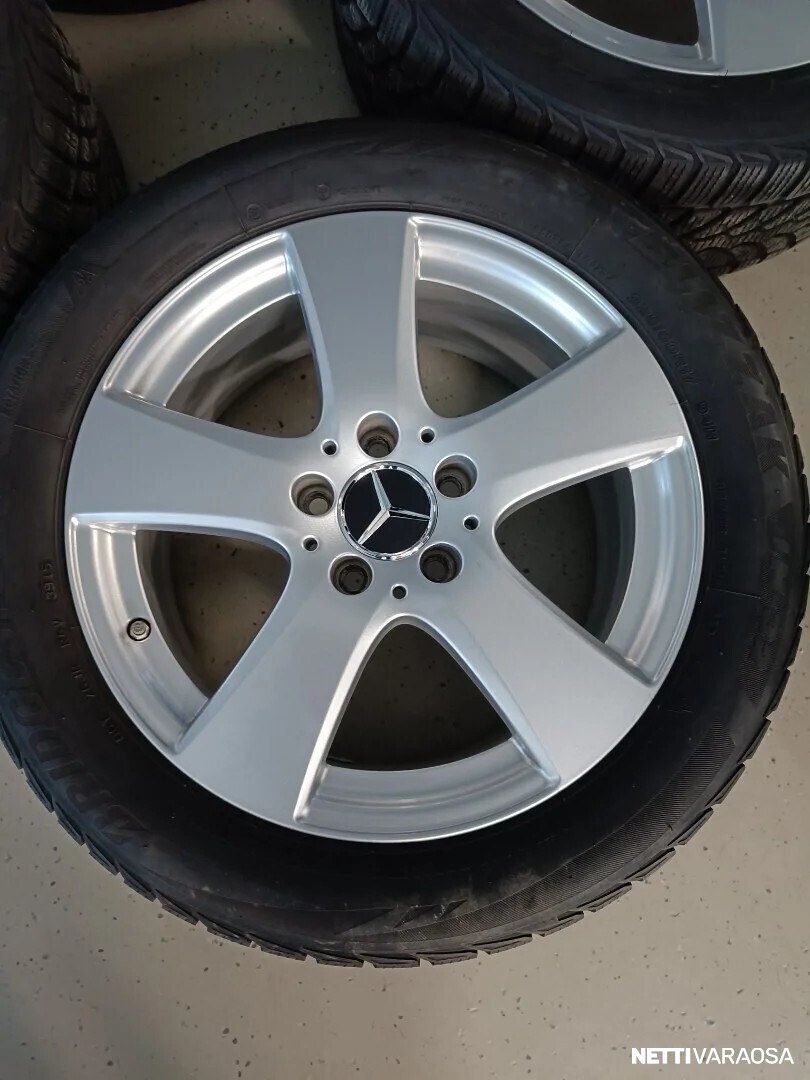 Mercedes-Benz rengassarja - W 205 Mercedes Benz C sarja, kuva 3